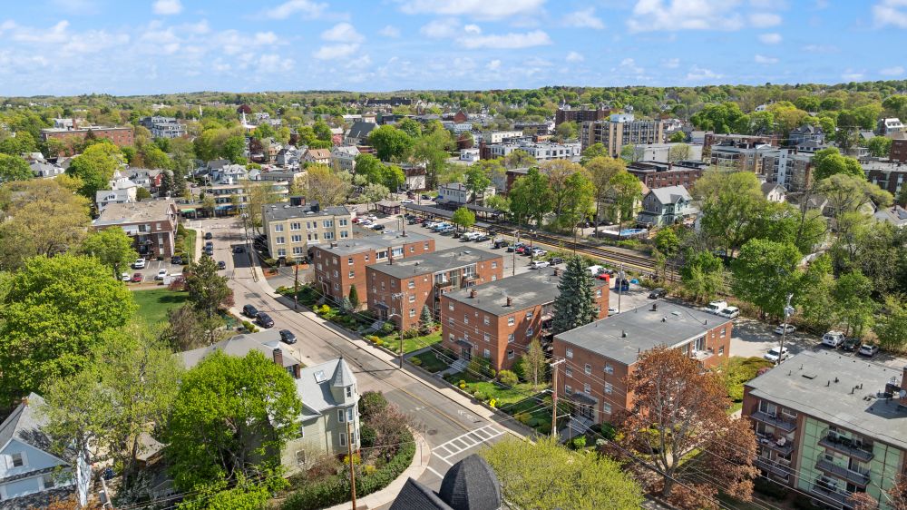 Pleasant Street Apartment